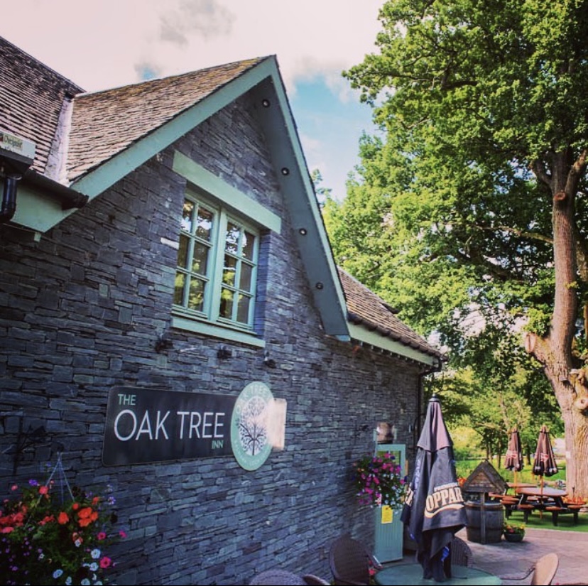 Oak Tree Inn